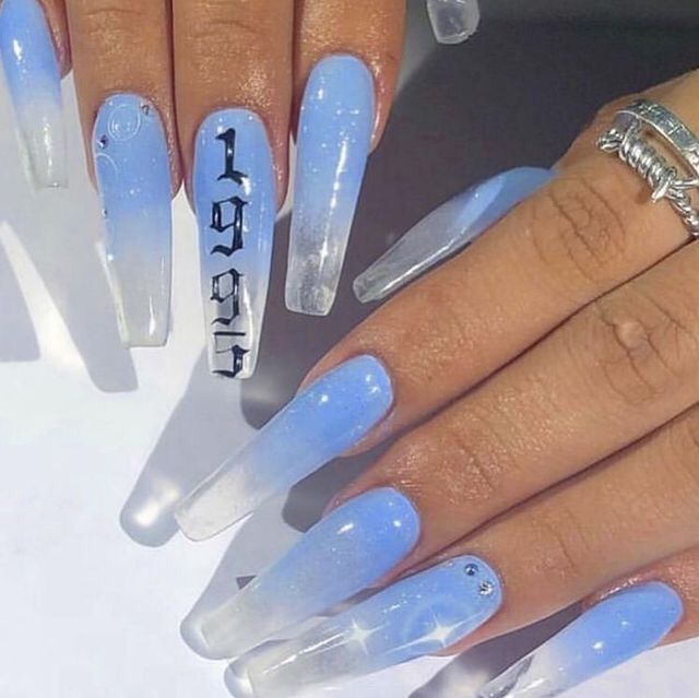 Featured image of post Aesthetic Baddie Nails Instagram Blue